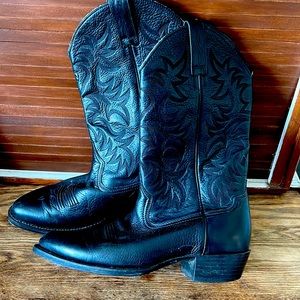 Ariat leather boots size 11